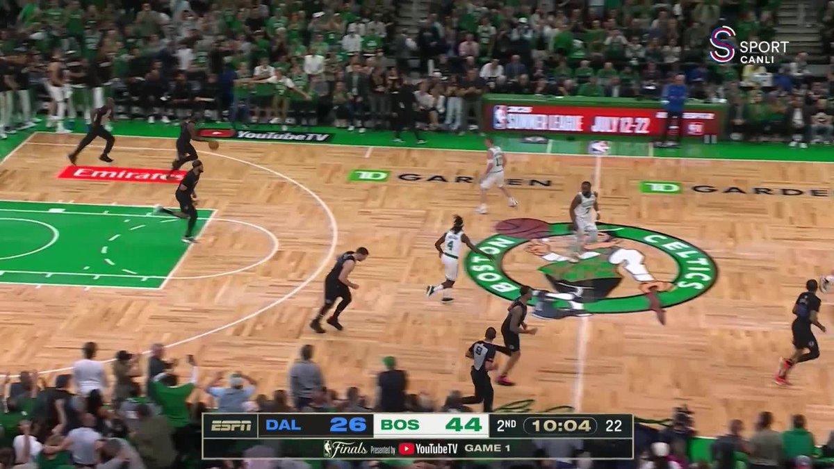 Orkun Çolakoğlu ve Kaan Kural, Jaylen Brown'ın smacında kendilerinden geçti 🤩