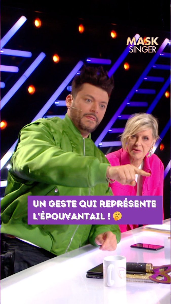 Kev vous donne un indice pour tenter de démasquer l'épouvantail... 🤔 Vous l'avez ? 🎭 🎭 𝙈𝘼𝙎𝙆 𝙎𝙄𝙉𝙂𝙀𝙍, ce soir, 21h10 sur TF1 et TF1+