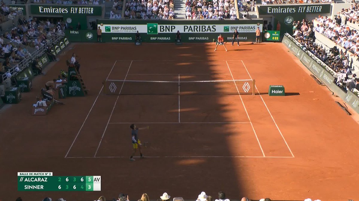 Carlos Alcaraz: the youngest men’s player to reach a Grand Slam final on all three surfaces 🙌🇪🇸 #RolandGarros