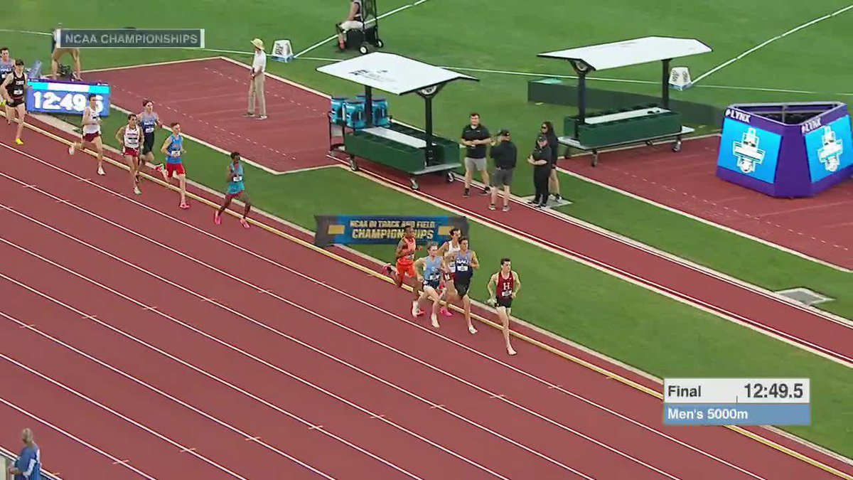 DON'T MESS WITH THE WOLFE 🤩 Parker Wolfe with a huge end kick and a 13:54.43 to win the 5000 M title!!! 📺 ESPN+ #NCAATF x UNC Track & Field • XC