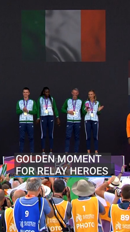 This was the moment Ireland's 4x400m mixed relay team of Chris O'Donnell, Rhasidat Adeleke, Thomas Barr and Sharlene Mawdsley received their gold medals at the European Athletics Championships in Rome 🍀