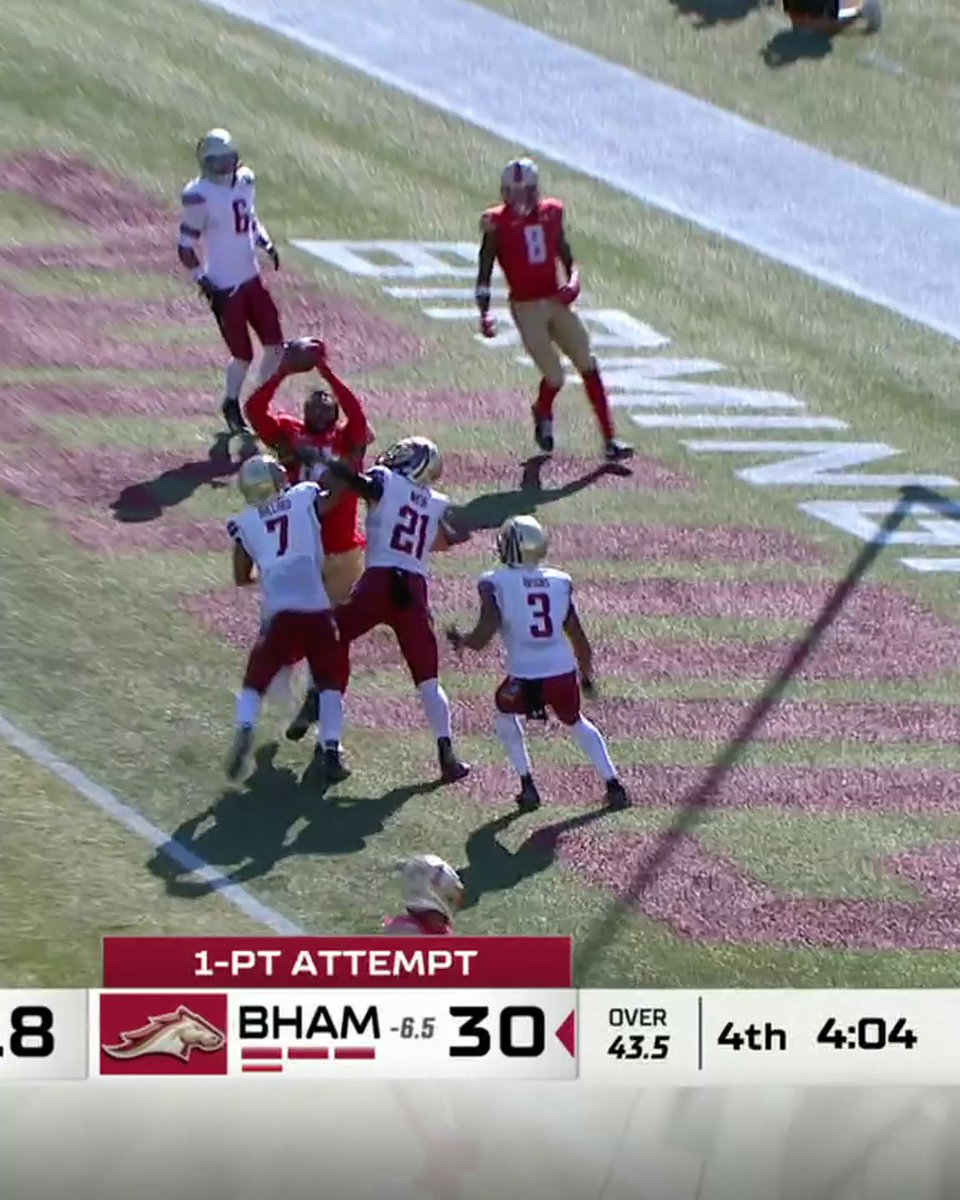 HE MOSSED THREE PEOPLE FOR THE CONVERSION 😳 Birmingham Stallions