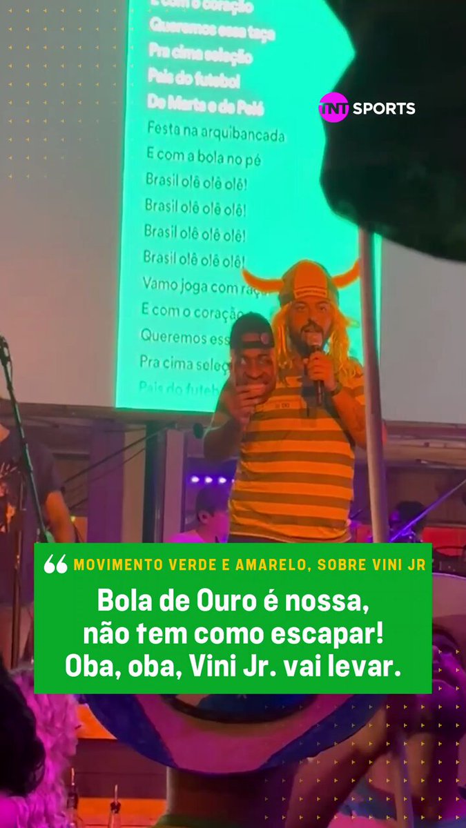 O “Movimento Verde e Amarelo” criou essa música para embalar a arquibancada nos jogos da Seleção Brasileira e reforçar o apelo pela Bola de Ouro do Vinicius Júnior. Curtiram?