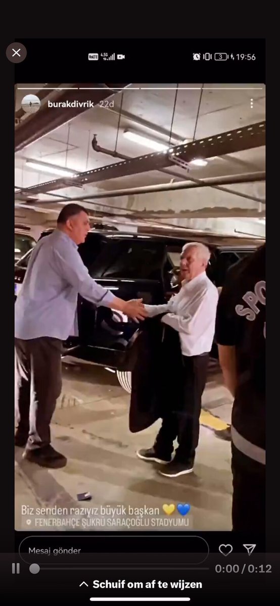 Aziz Yıldırım staddan ayrılırken …