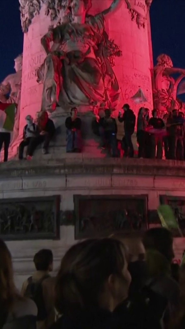 “La jeunesse emmerde le Front national”: un rassemblement contre l’extrême droite est en cours à Paris