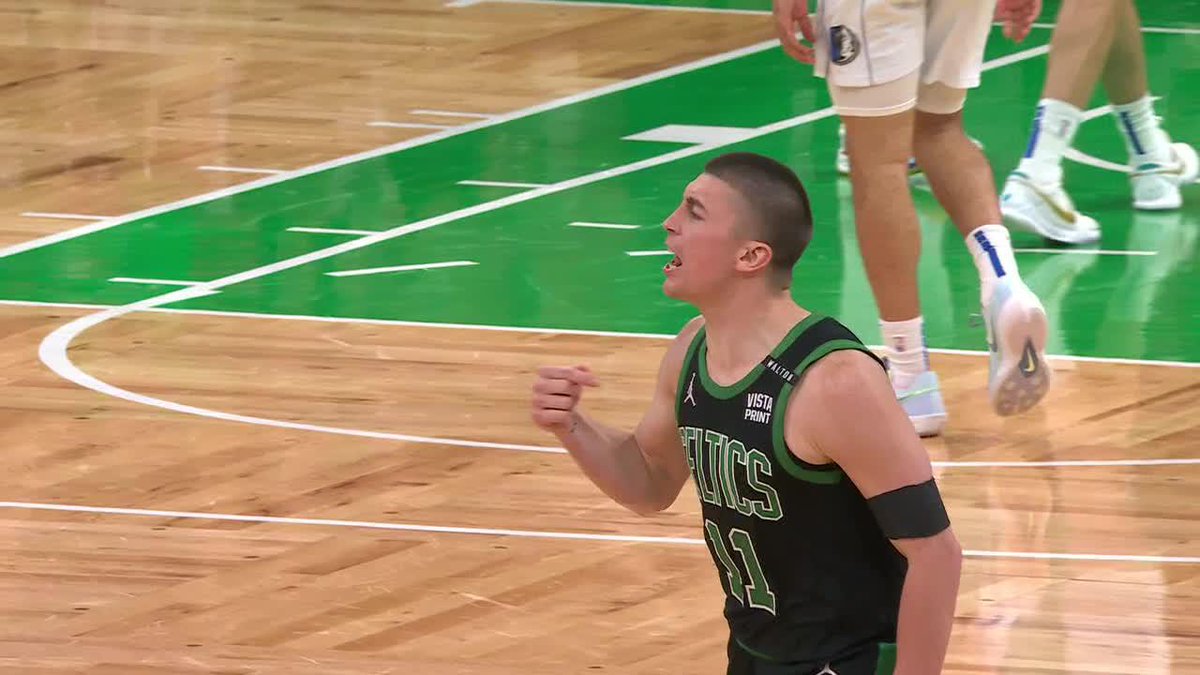PAYTON PRITCHARD AT THE 3Q BUZZER 🚨 CELTICS LEAD BY 9 HEADING INTO THE 4TH!