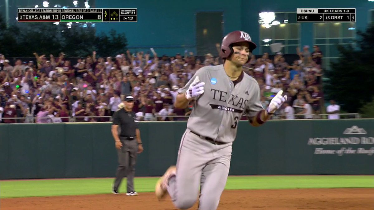 NINE RUNS IN THE 7TH INNING FOR Texas A&M Baseball 🔥 ABSOLUTE SCENES IN COLLEGE STATION 📈