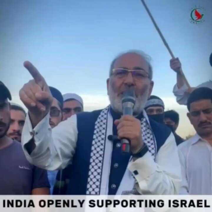 بھارت کے بنے میزائل اسرائیل فلسطینیوں پر استعمال کر رہا ہے۔ پاکستان اپنے میزائل اسرائیل کے خلاف کیوں استعمال نہیں کر رہا؟ پاکستان کے حکمرانوں اور جرنیلوں کو یہ فرض ہے کہ فلسطینیوں کی مدد کریں۔ #Dharna4Rafah #GazachowkDharna Hamid Mir حامد میر Imran Riaz Khan #ReachDChowkNow