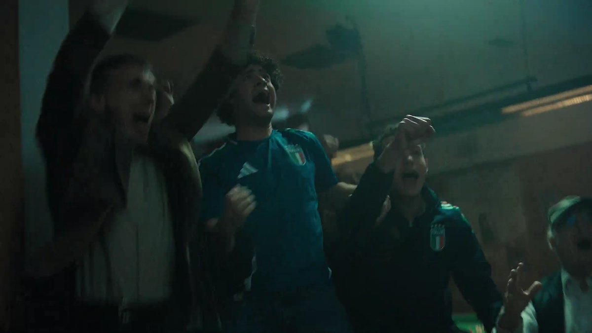L’ITALIA CHIAMÒ, SEEE! 🇮🇹 #Nazionale #Azzurri #VivoAzzurro adidas Football