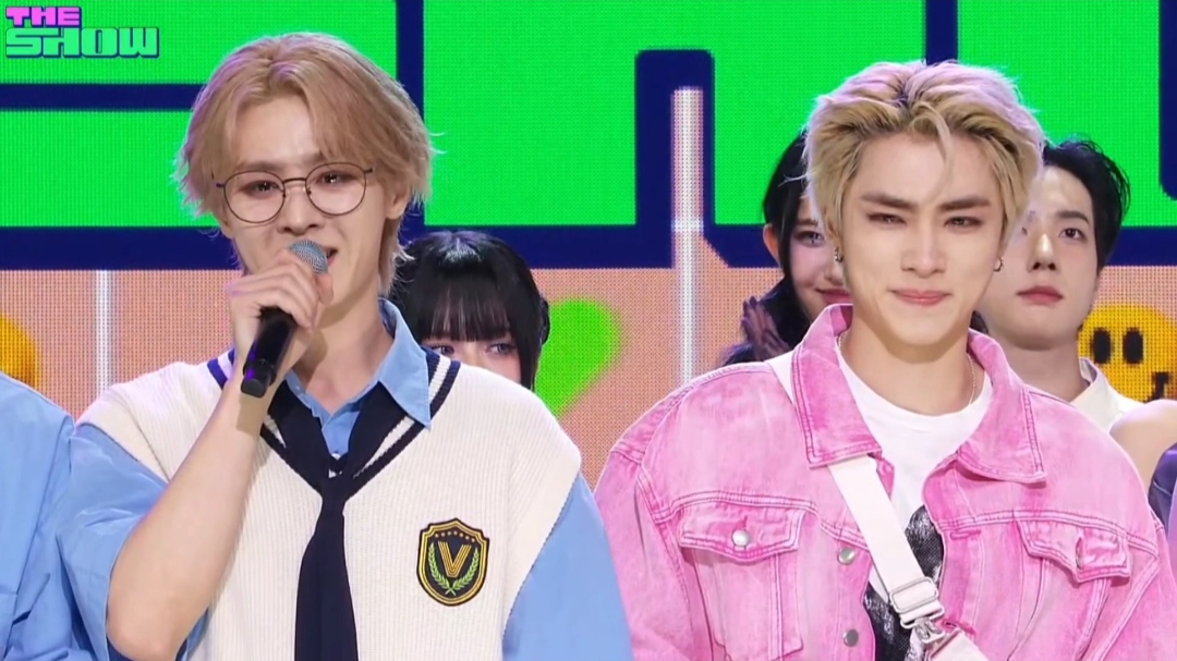 wayv's FIRST ever music show win since their debut in 2019! CONGRATS WAYV! 😭