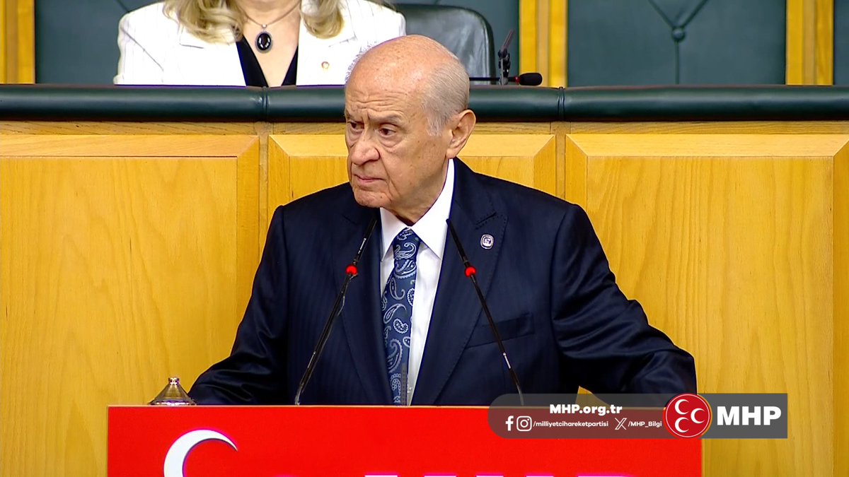 Türkiye’de Kürdistan diye bir yer olmadığını, olamayacağını anlamakta zorlanan hayasız ve hastalıklı ruhlara daha ne diyelim? Bu milletvekili müsveddelerinin TBMM’de olmasına, devletten maaş almalarına, keyif sürmelerine, ihaneti meslek edinmelerine nereye kadar katlanalım?