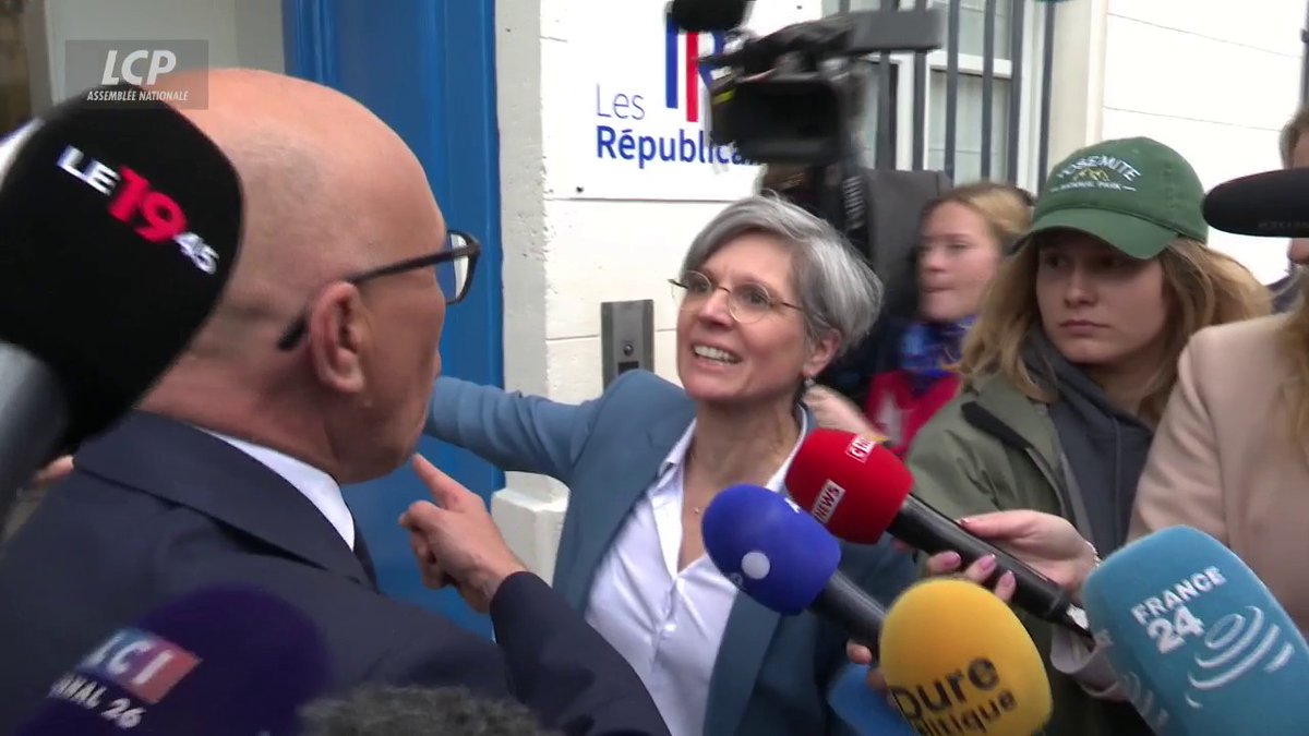 "Honte à vous, Monsieur Ciotti ! Honte à vous !", dit Sandrine Rousseau, interpellant @ECiotti, alors qu'il s'exprime sur sa décision de faire alliance avec le Rassemblement national. "Votre diatribe m'honore, Madame", répond-il.#DirectAN #LégislativesAnticipées