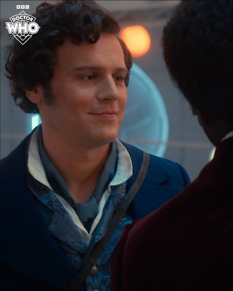 Arguing across the stars - one of the Doctor's favourite hobbies! ❤️💙 #DoctorWho