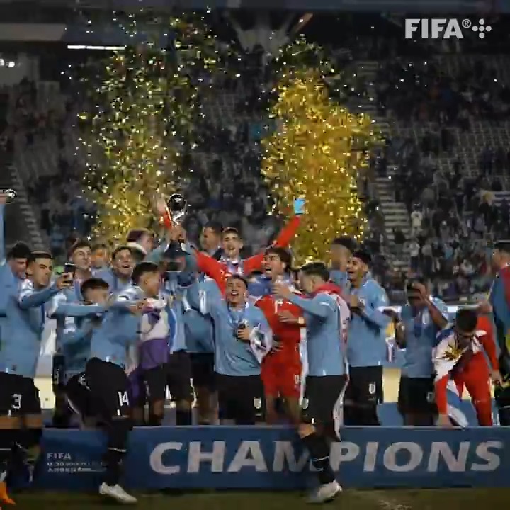 🇺🇾 Un año atrás, Selección Uruguaya se coronaba campeón del mundo en Argentina. 🩵🏆 #U20WC
