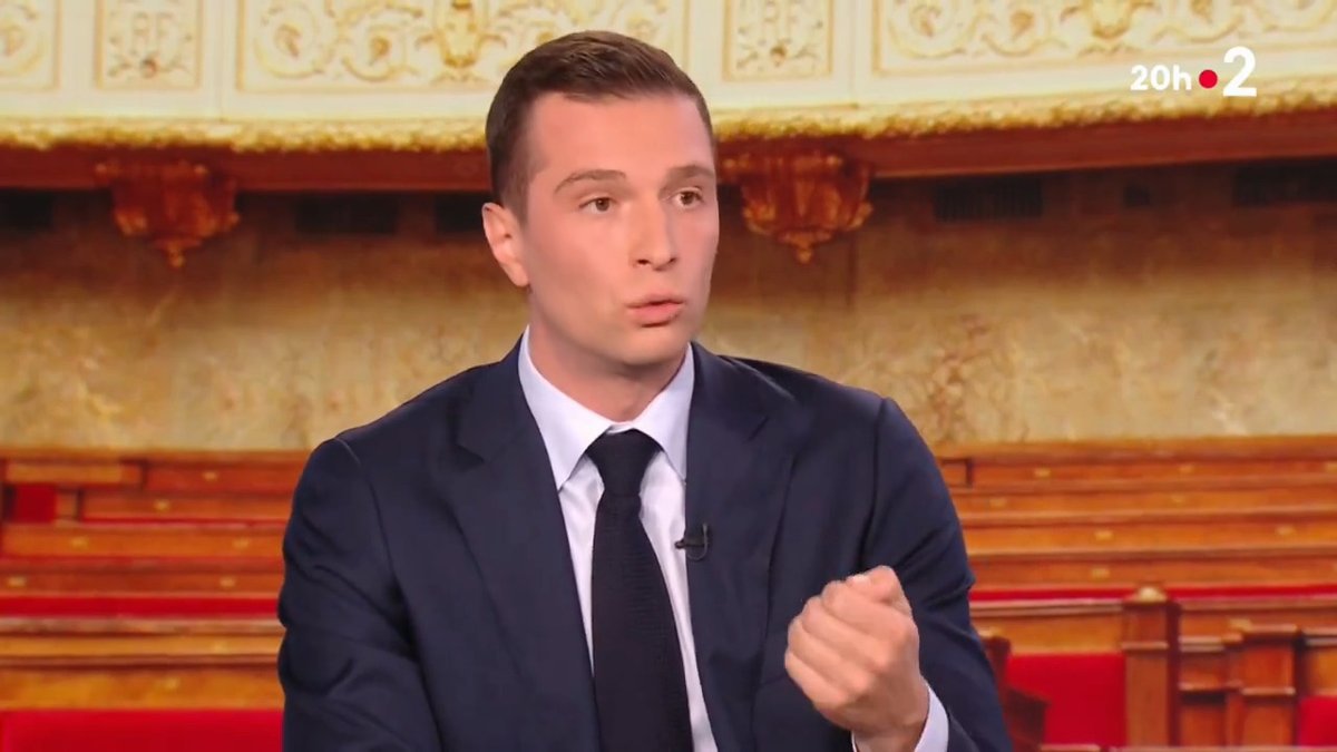 L'union fait la force, l'union fait la France. Face à Emmanuel Macron, et au péril de l'extrême gauche qui se reconstitue autour de la France insoumise, nous devons faire un bloc républicain : j'appelle au vote de sursaut les dimanches 30 juin et 7 juillet prochains.
