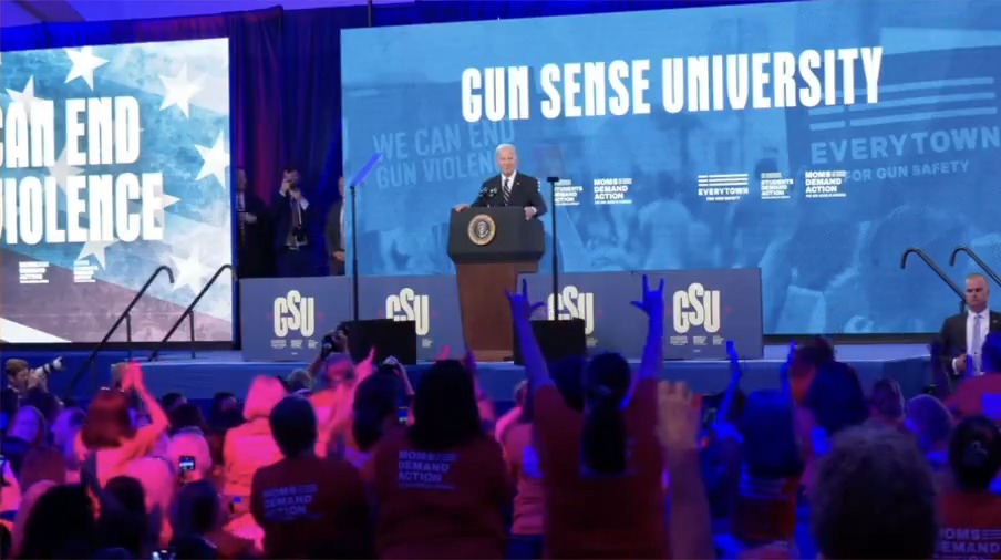 BREAKING: President Biden just received an enormous ovation at a Moms Demand Action rally. Democrats know President Biden is the only candidate offering common sense gun violence prevention policies. Retweet so all Americans see this energy and enthusiasm.