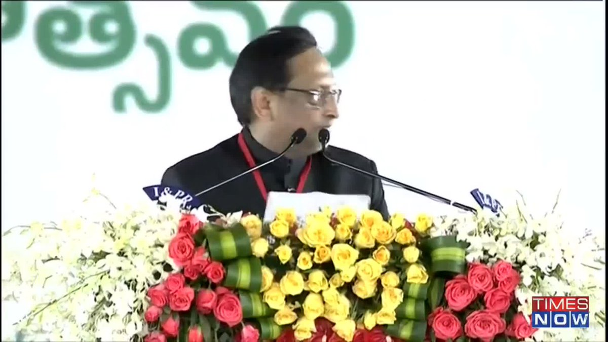 #PawanKalyan is the new Andhra Pradesh Deputy CM "I, Konidela Pawan Kalyan, do pledge my alliegance to the constitutional formed Indian government. I do swear in the name of God to discharge my duties...." : Pawan Kalyan said while taking Oath.