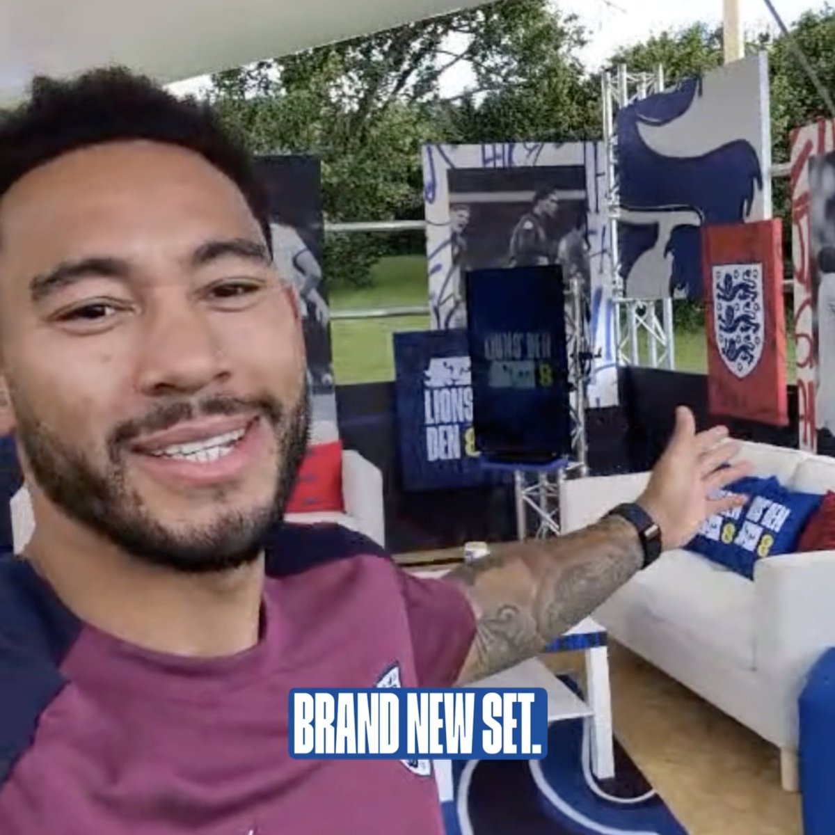 Almost time for our first episode! ⏳ #LionsDen connected by EE 🤩