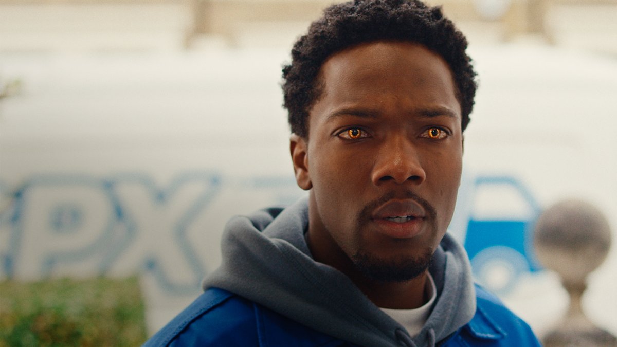 The first trailer for ‘SUPACELL’ has been released. Releasing June 27 on Netflix.