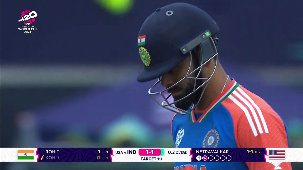 Virat Kohli OUT first ball 😬 His tough start to the tournament continues 👀
