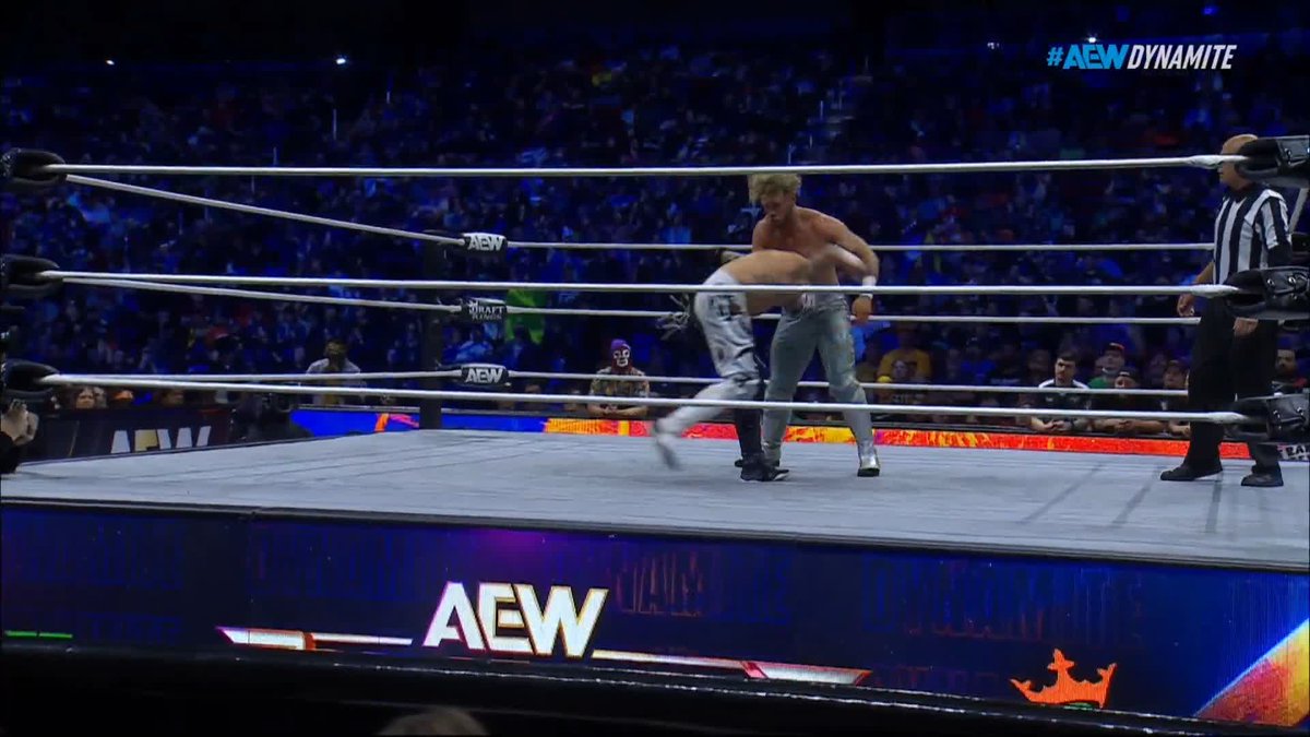 OSCUTTER! Watch #AEWDynamite LIVE on TBS! Will Ospreay • ウィル・オスプレイ | @ReyFenixMX