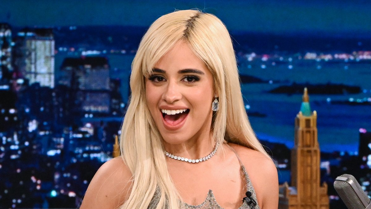 .camila performs a song she wrote just for us <3 #FallonTonight #CamilaOnFallon