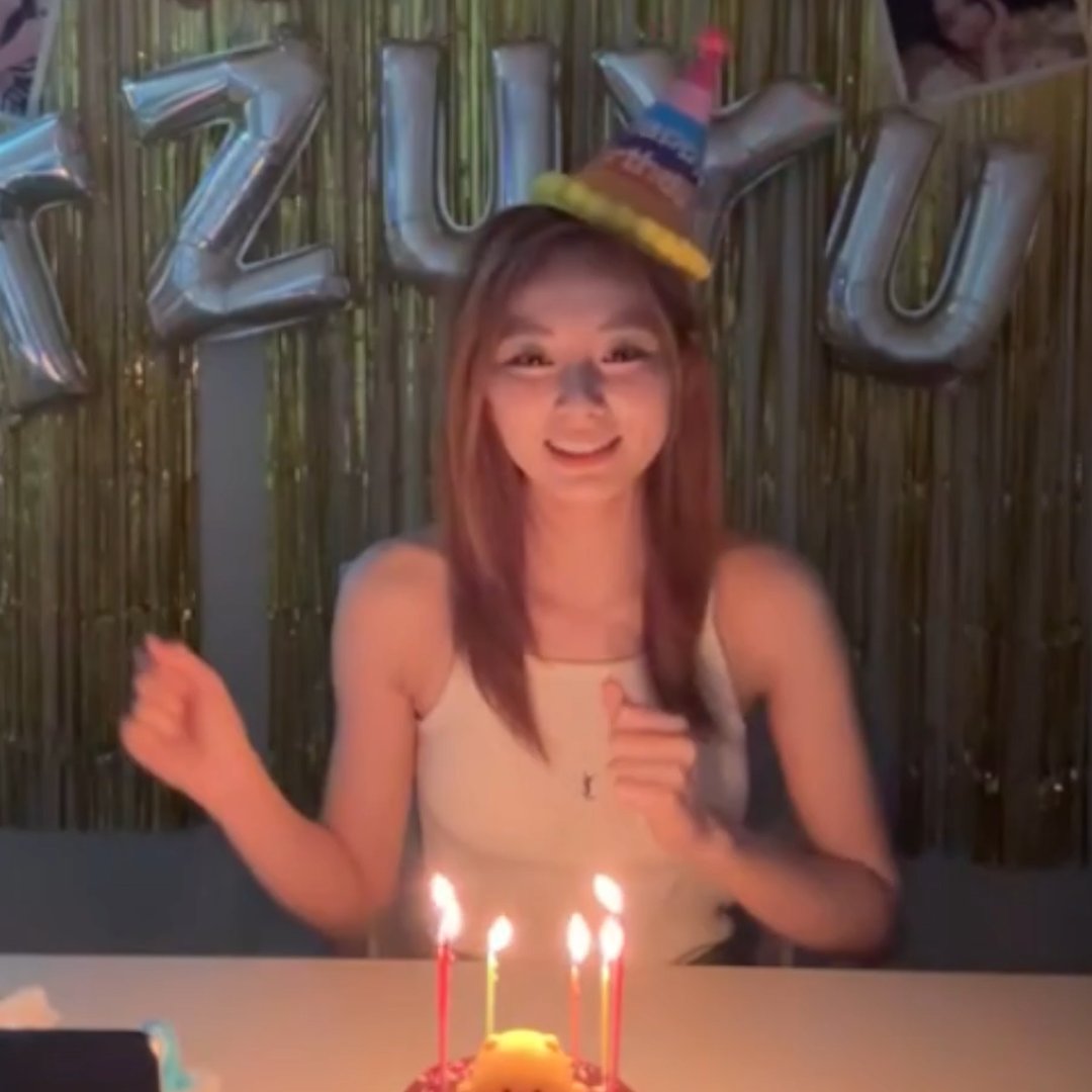 OUR PRECIOUS BIRTHDAY GIRL TZUYU 🥺