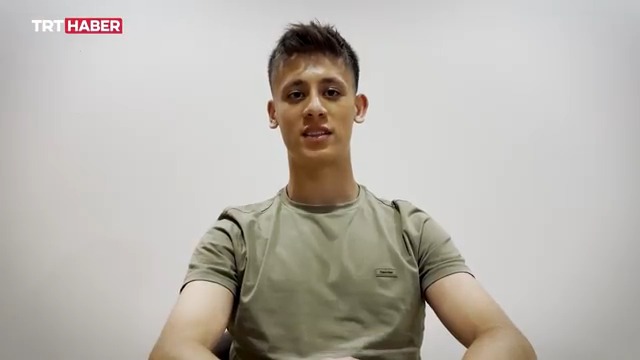‼️"TRT İspanyolca" yayın hayatına başlıyor! TRT'ye ilk tebrik, İspanya'da forma giyen milli futbolcu Arda Güler'den geldi.