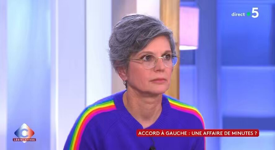 "À force de répéter depuis des années que Macron et Le Pen sont identiques, les gens finissent par le croire. Vous avez diminué le danger représenté par le Rassemblement national, vous et plusieurs leaders de gauche !" Patrick Cohen à Sandrine Rousseau 👏