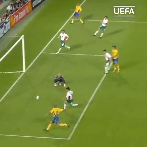 ๐ On this day, 20 years ago, Henrik Larsson scored this ridiculous diving header at EURO 2004. ๐ธ๐ช