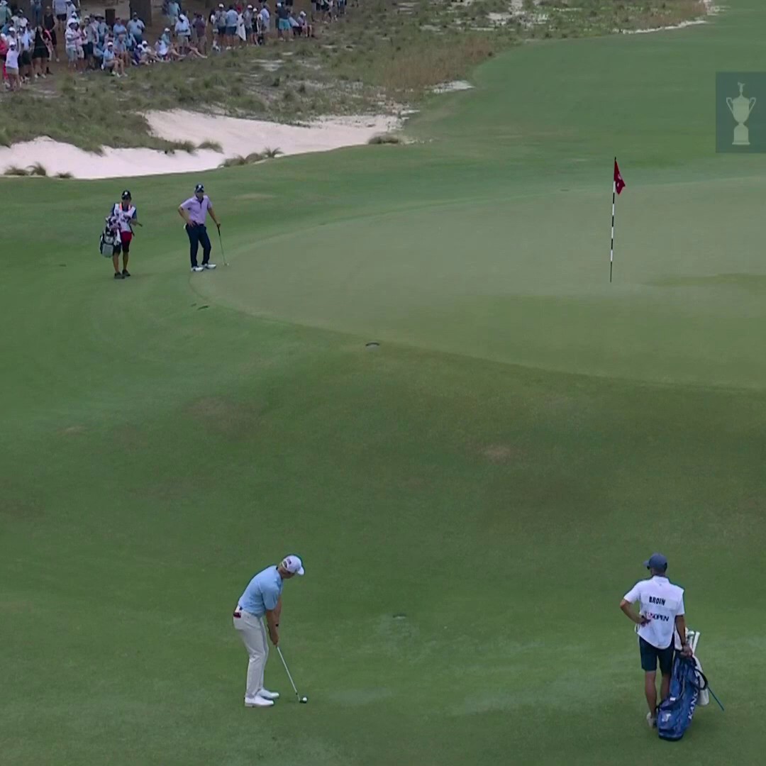 A @USOpenGolf moment he’ll remember forever. In his major debut, 22-year-old Gunnar Broin chips in for birdie and brings Pinehurst to their feet!