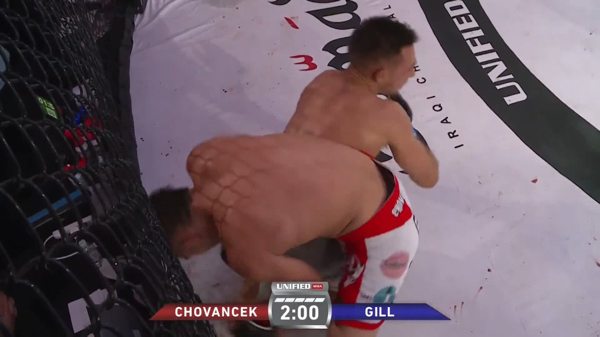 WHAT A SUBMISSION FOR THE BANTAMWEIGHT BELT!!!! #Unified57