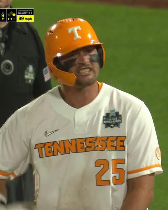 TENNESSEE TIES THE GAME IN THE BOTTOM OF THE 9TH 😱 #MCWS