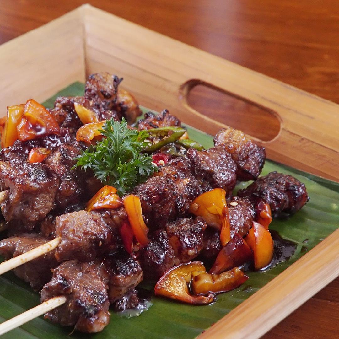 Siapa yang udah mulai ngumpulin resep buat masak daging?