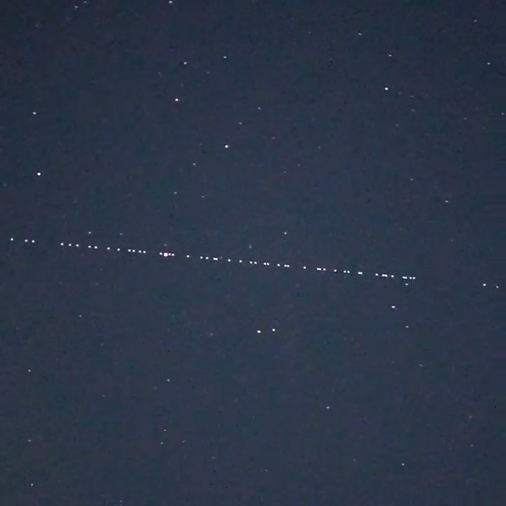 もう、ほんとにSpaceX銀河鉄道すぎ。