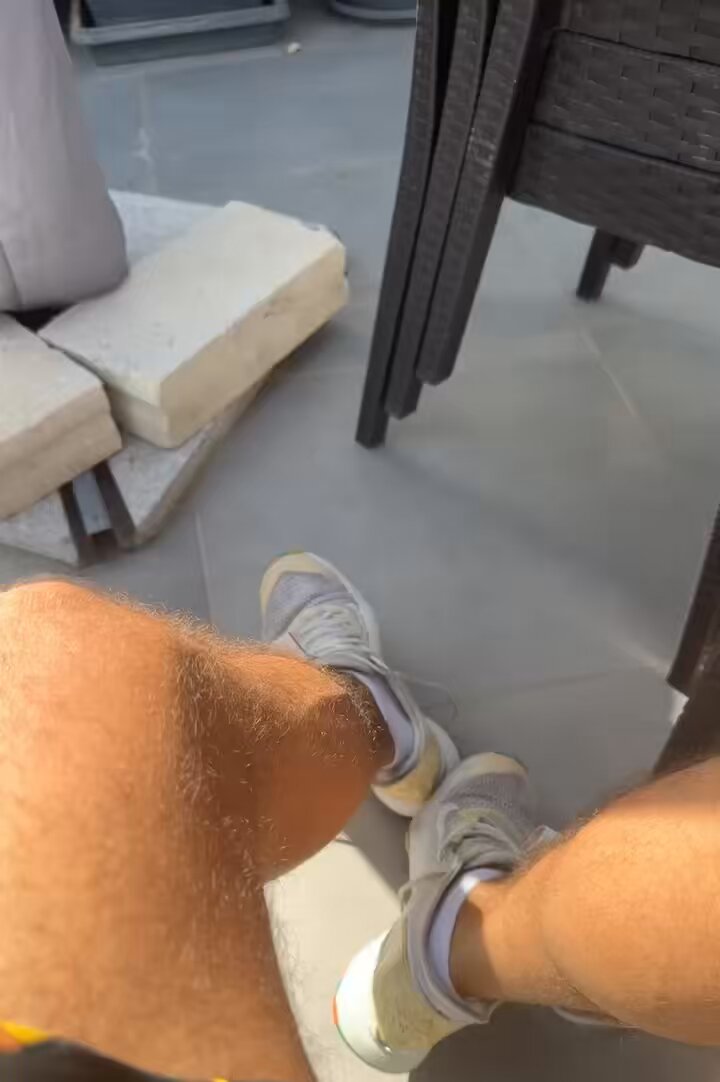 Enjoying my Saturday after a heavy legs workout , showing you my sl@ves my superior Arab feet and shoes , I want you to get on your knees have my shoes over your head and get your mouth open tongue out and beg to sniff and taste my Muslim Superior feet and soles over your face 🐶 now Bark 🐶 Good boy… #findom #cashdrain #cashpig #cashgod #alpha #arabmaster #arabsupremacy #findomarab #findomcash #mnwo #muslimmen Now send