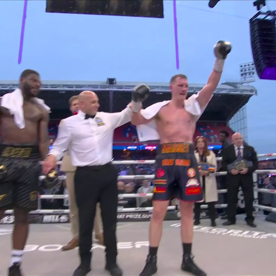 AND... NEW! 🏆 Jack Massey DEFEATS Isaac Chamberlain to claim the commonwealth and european cruiserweight titles 👏 #ChamberlainMassey x #BillamSmithRiakporhe