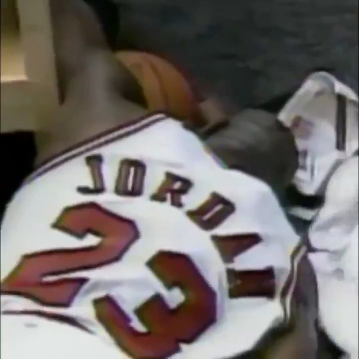 “This is for Daddy.” 28 years ago today, the most emotional moment of Michael Jordan’s career