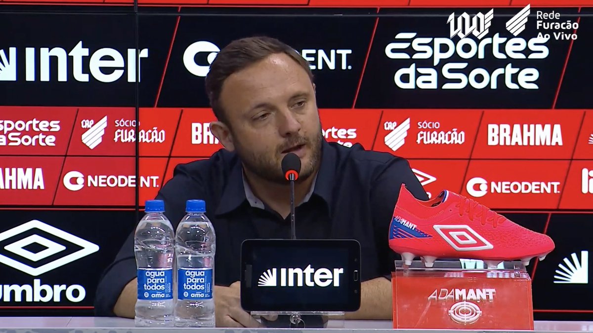 Veja o pronunciamento do diretor de futebol André Mazzuco. #Athletico #CAPxFLA