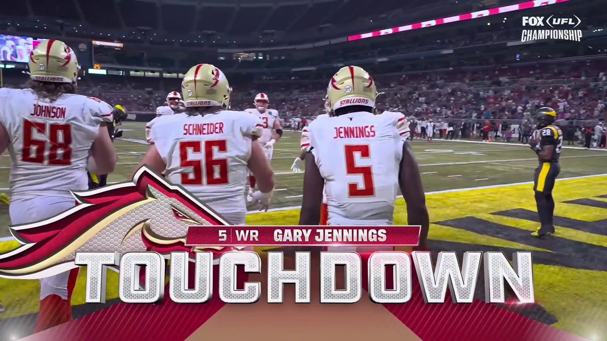 TOUCHDOWN! Gary Jennings gets us on the board 🙌