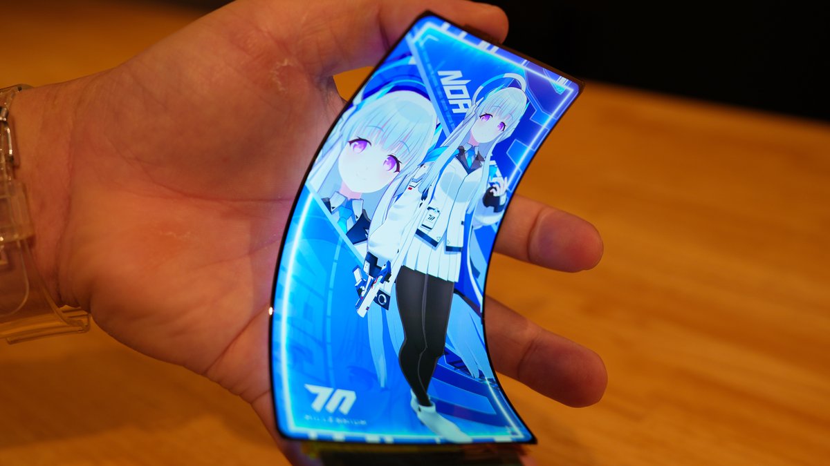 両面フレキシブルディスプレイネタ4つ目。ブルーアーカイブよりノアver作ってみた。 あといままで作ったやつ全部『LODGE XR Talk Vol.16』で展示します #ブルアカ #LODGEXRTalk
