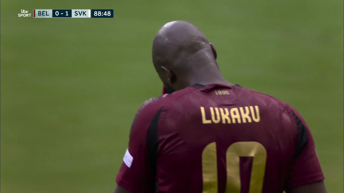 Another Lukaku equaliser is disallowed by VAR ❌ Slovakia so close to an upset here 👀 #Euro2024 | #BELSVK