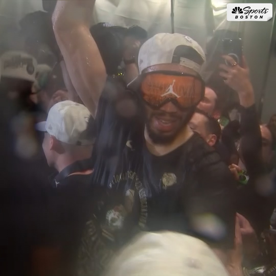 Jayson Tatum and Jaylen Brown celebrating🍾 🏆