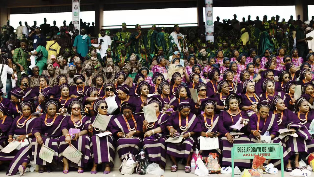 Today, all Ijebu families will be showing respect to Oba Awujale, Oba (Dr.) Sikiru Kayode Adetona (Oba Gbadebo II) at the Ojude festival, and the descendants of the different Balogun who fought for Ijebu will parade their horses while paying homage. E.g Balogun Odunuga, Balogun Kuku, Balogun Agboola Alausa, Balogun Alatishe, Balogun Otubu, Balogun Adesoye, and many more.
