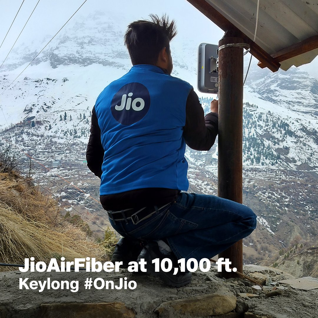 With Jio setting up the first #JioAirFiber at 10,100 ft, Keylong enters a new era of connectivity, unlocking limitless digital opportunities. Keylong #OnJio #WithLoveFromJio #DigitalIndia #India #HimachalPradesh #Connection #Jio
