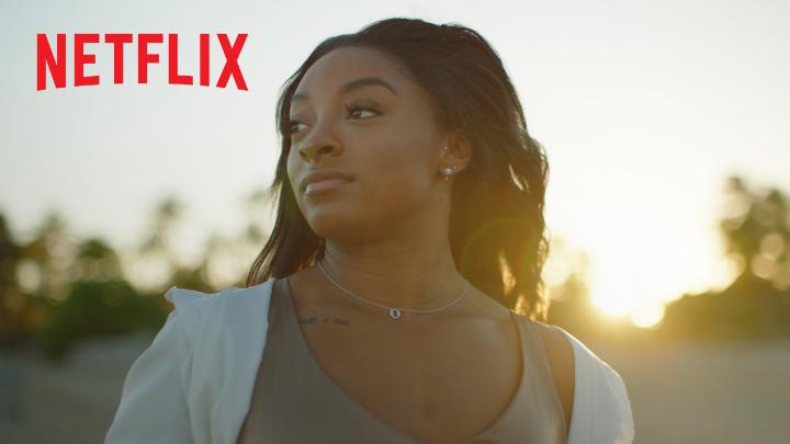 Tout simplement la meilleure gymnaste au monde. La série documentaire évènement, LE NOUVEL ESSOR DE SIMONE BILES, partie 1, le 17 juillet.