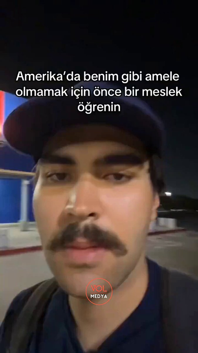 "Amerika'da benim gibi amele olmamak için meslek edinin." 🔺ABD'ye giden bir Türk: "Keşke babamı dinleyip sanayiye gitseydim. Yemin ederim şu an deli gibi para yapıyordum. Geldik buraya hiçbir şey yapamıyoruz. IKEA'da bulaşık yıkamaya devam. Millet BMW sürüyor, geziyor"