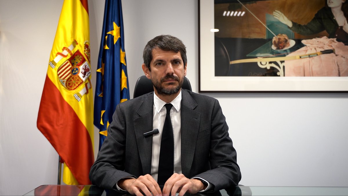 Como titular de Ministerio de Cultura, acabo de firmar el inicio de las actuaciones previas del procedimiento de extinción de la Fundación Francisco Franco.