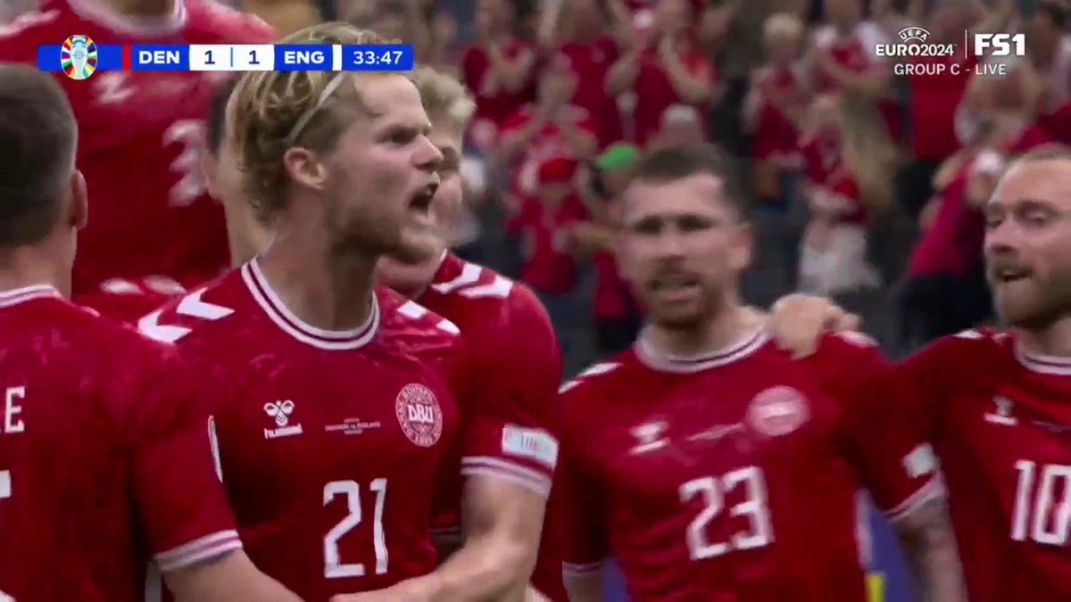 DENMARK EQUALIZES!!! 🇩🇰🤩 An absolute STUNNER from Morten Hjulmand 👏😮💨