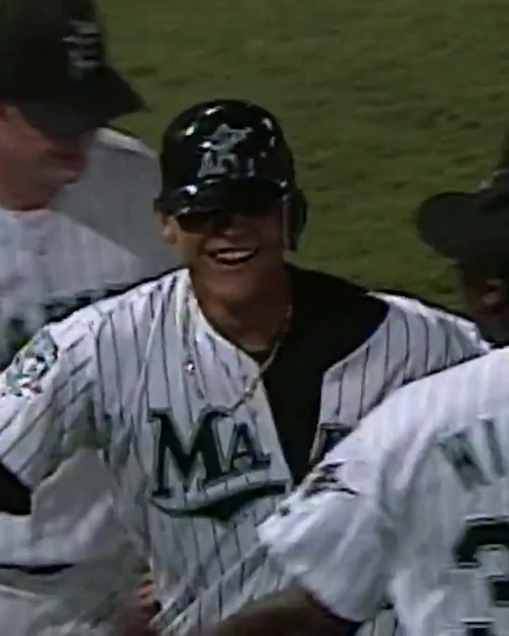 21 years ago today, Miguel Cabrera's first Major League hit was a walk-off home run. 🤯